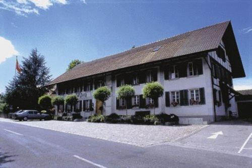 Gasthof Kreuz Muehledorf Exterior foto